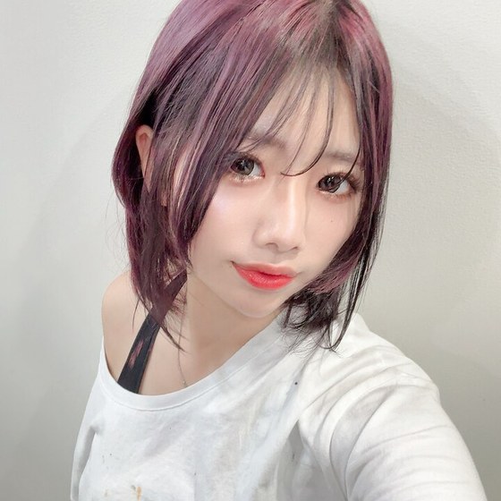 AIKA（スタイリスト / エクステ講師）